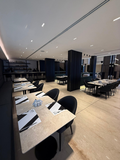 Food & Drinks 4, Avenue Suites, Eti-Osa