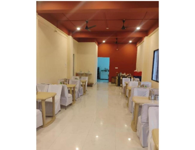 Food & Drinks 3, The Ramagya Hotel, Chitrakoot, Satna
