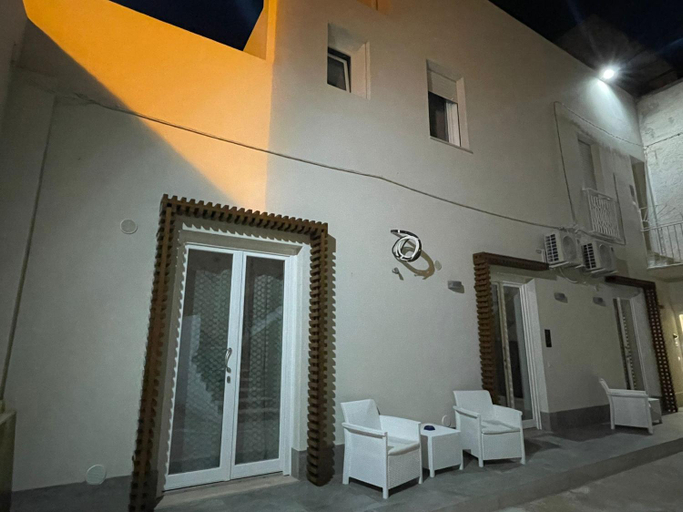 Others 5, Lazzara 19, Trapani