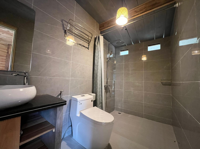 Bathroom 4, Nam Ly Retreat, Hoàng Su Phì