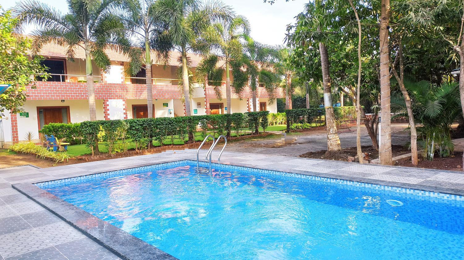 Sport & Beauty, Kamal Homes, Raigarh