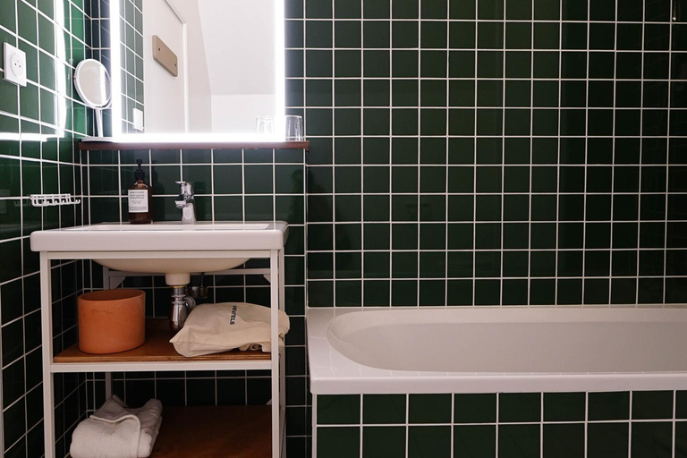 Bathroom 4, Alfred Hotels Compiègne, Oise