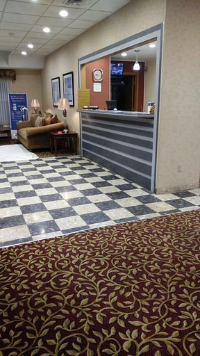 Public Area 3, Rodeway Inn, Cayuga