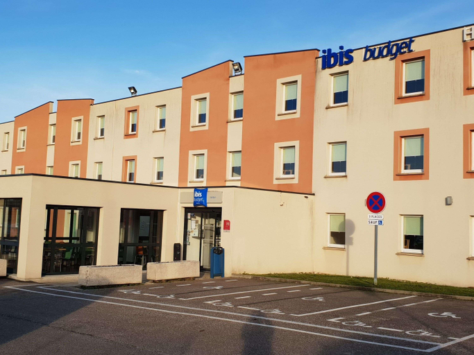 Exterior & Views 2, ibis budget Verdun, Meuse