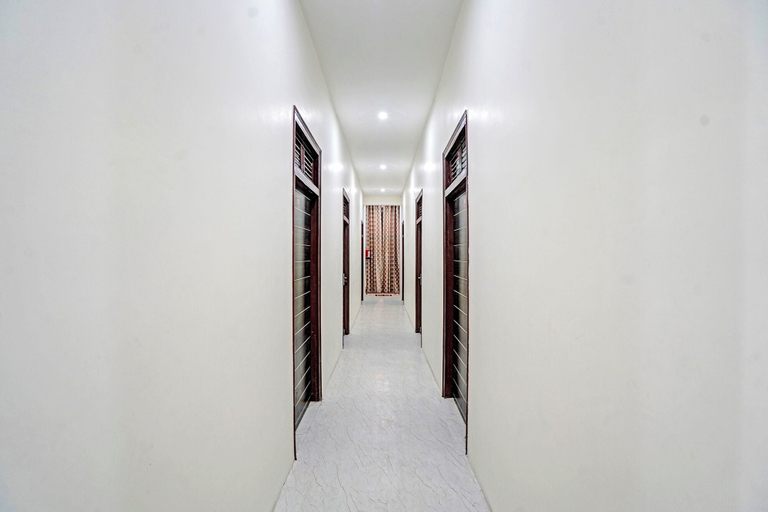 Others 5, Fabhotel Sri Ram Milan Palace, Faizabad