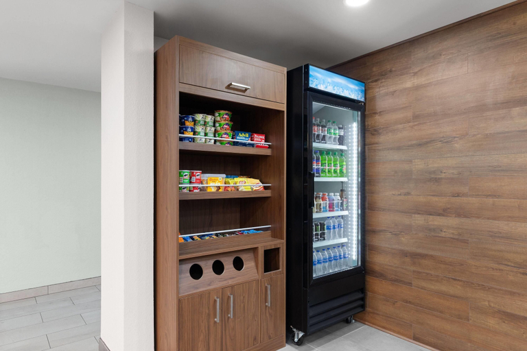 Food & Drinks 5, Wingate by Wyndham Augusta I-20, Columbia