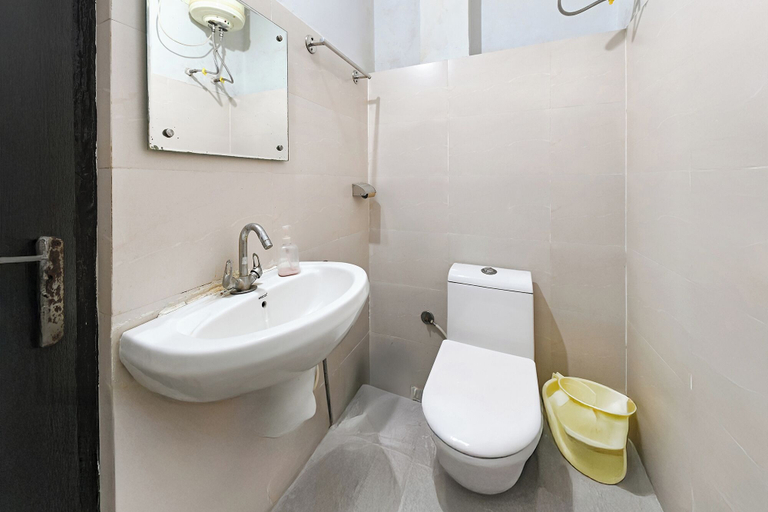 Bathroom 2, Fabhotel Sr Grand, Lucknow