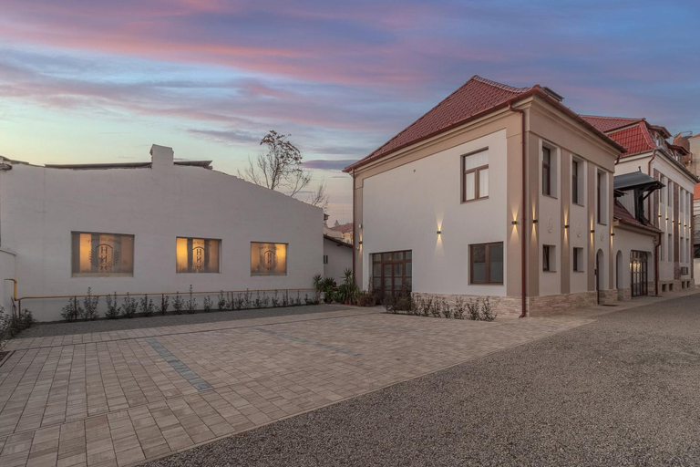 Others 4, Ullmann Residence cu parcare in curte, Oradea