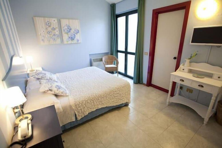Bedroom 3, ホテル エリート, Parma