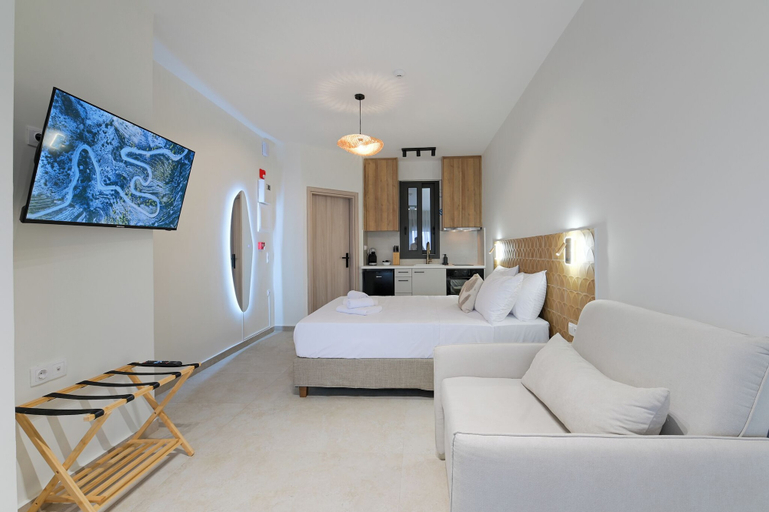Bedroom 4, ZEN BLU Suites, Ionian Islands