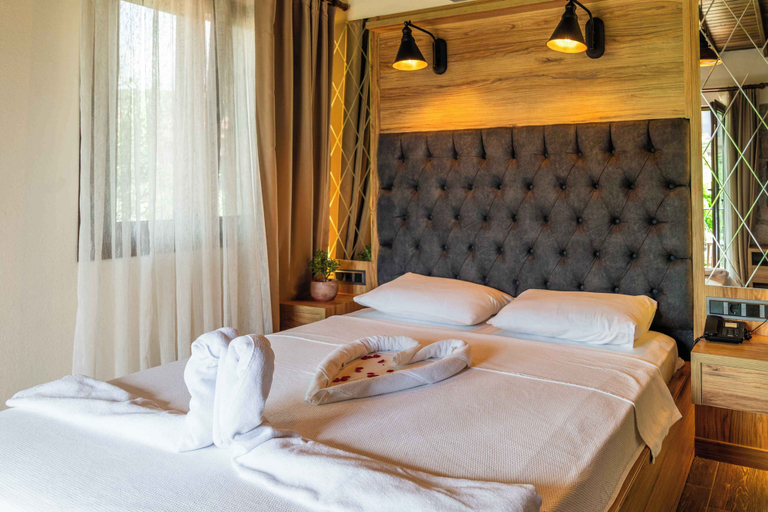 Bedroom 4, Assos Park Hotel, Ayvacık