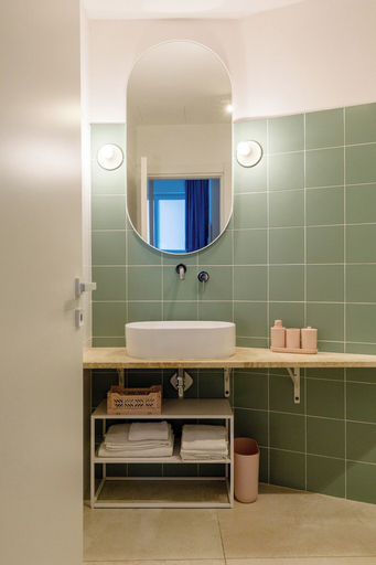 Bathroom 3, Spacebility Beach - self check-in, Cagliari