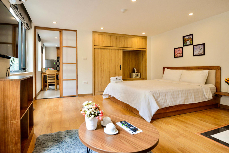Bedroom 2, 22Housing 39 Linh Lang Residence, Ba Đình