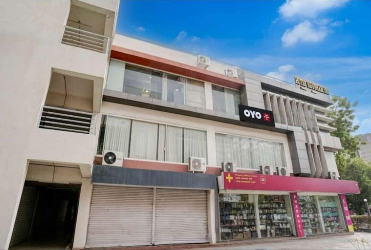 Exterior & Views 2, HOTEL SHUBHAM INN THALTEJ, Ahmadabad