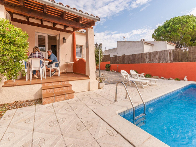 Sport & Beauty 2, Holiday Home Castello near Empuriabrava, Girona