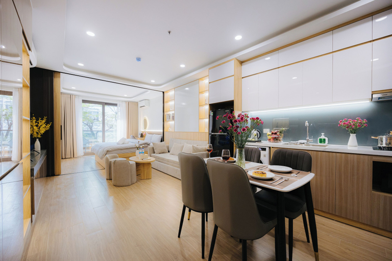Food & Drinks 4, Wisteria Luxury Apartment, Ba Đình