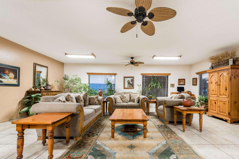 Public Area, Super 8 by Wyndham Waco/Mall area TX, McLennan