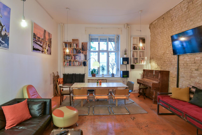 Public Area 3, Kiez Hostel Berlin, Berlin