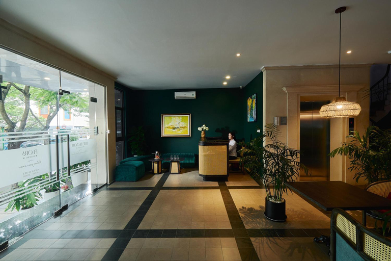 Public Area, The Bloom Classic - Hotel and Bistro, Cầu Giấy