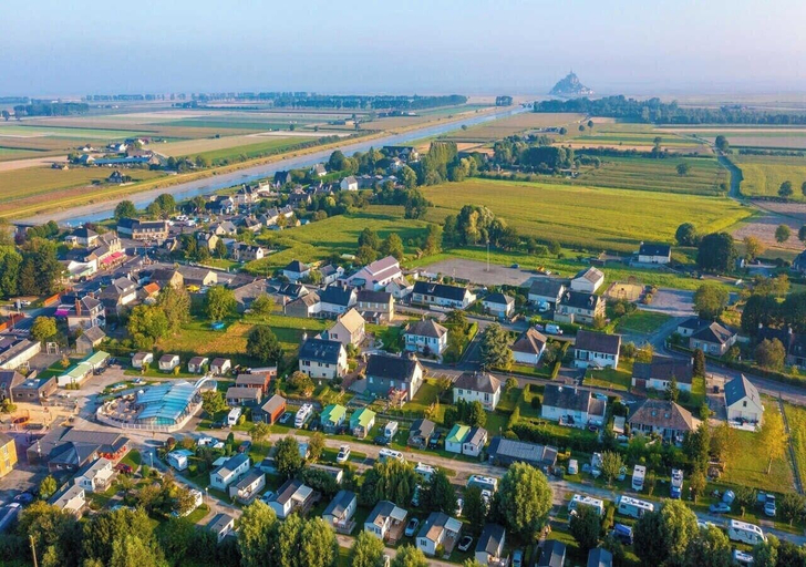 Others 3, Camping Les Pommiers du Mont St Michel, Manche