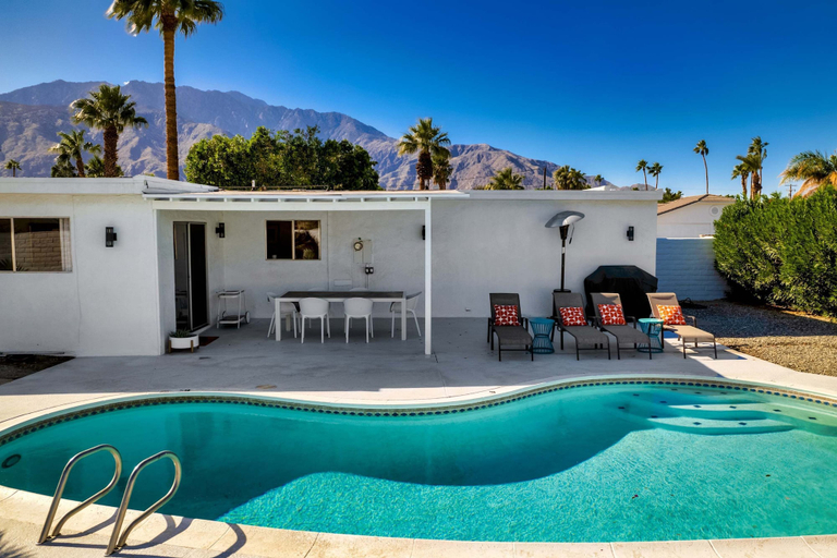 Sport & Beauty 5, Retro Desert Retreat - Ideal Palm Springs, Riverside