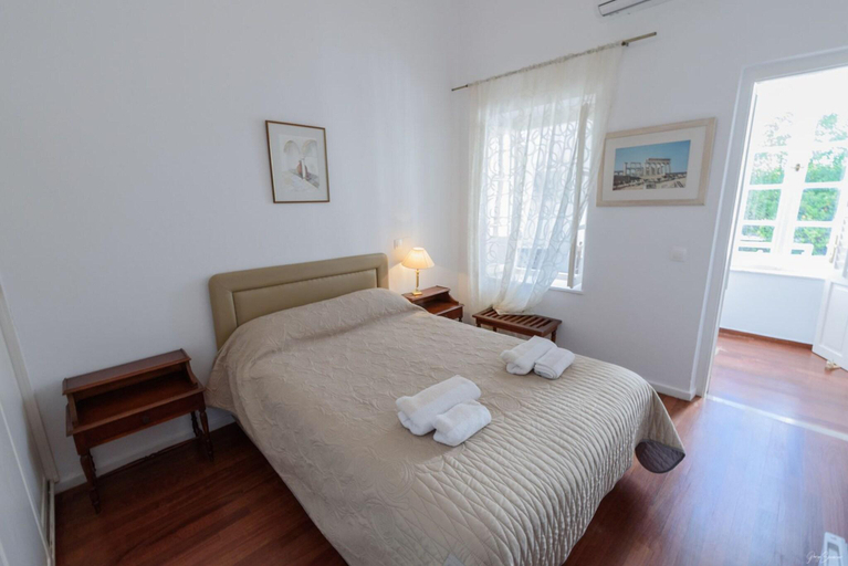 Bedroom 3, Miranda Hotel, Attica