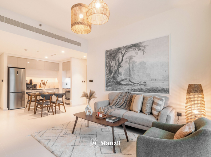 Others 5, Manzil - Stylish 1BR in Emaar Beachfront, Dubai