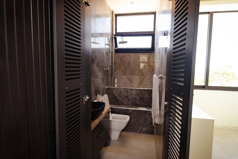 Bathroom, Villa Avenue Çatalköy