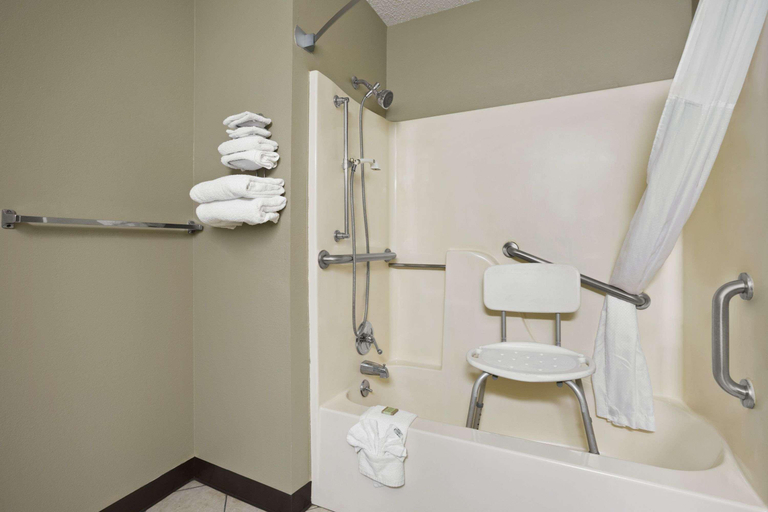 Bathroom 4, Super 8 by Wyndham Russellville, Pope