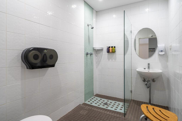 Bathroom 27
