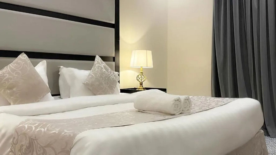 Bedroom 2, Taj Alhamra, Riyadh