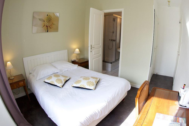 Bedroom 2, Garden Hotel Rennes Centre Gare, Ille-et-Vilaine