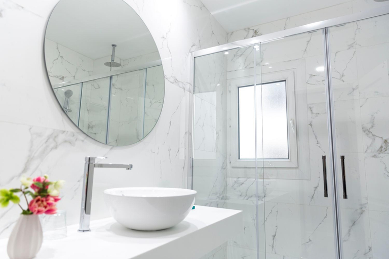 Bathroom 4, Hotel Serrano, Madrid