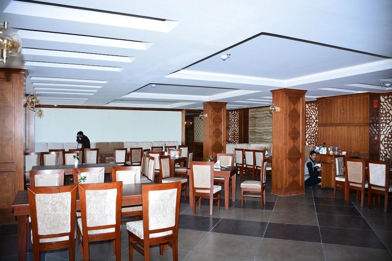 Food & Drinks 5, Deventure Shimla Hills, Shimla