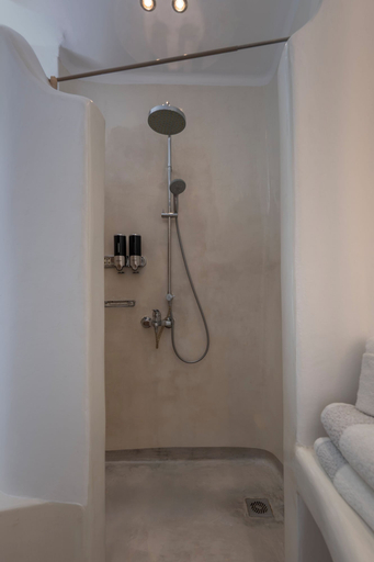 Bathroom 5, Flaskos Luxury Suites, South Aegean