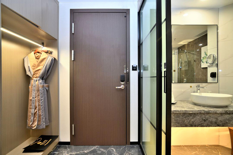 Bathroom, kunningyuehaojiudian, Kunming
