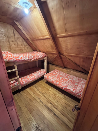 Bedroom 3, Hosteria y Camping WiM, Mejía