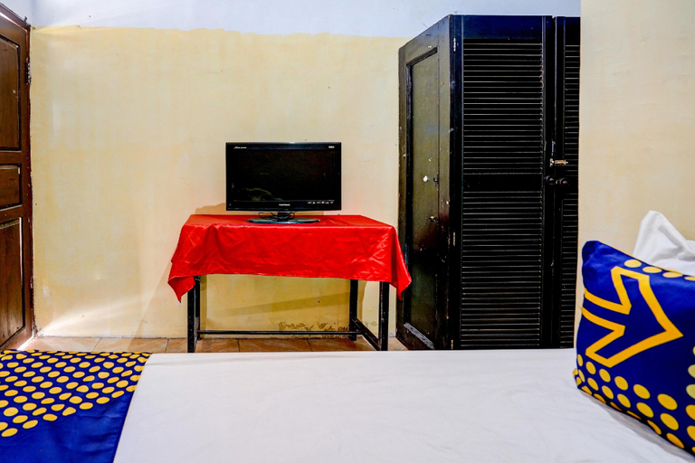Bedroom 4, SPOT ON 92480 Iwn Homestay Syariah, Banyuwangi