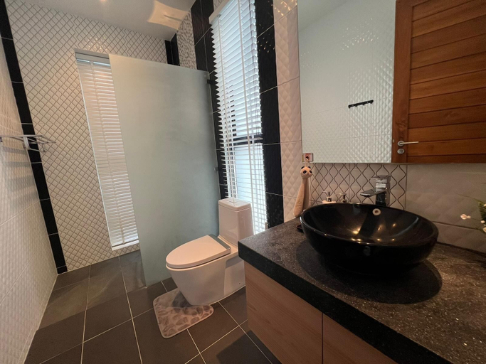 Bathroom 5, Michel Tropical Seaview Pool Villas, Ko Samui