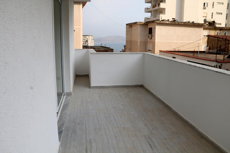 Others 5, Vila Jovani - Modern Studios with Free Parking, Quiet Area,8 min Walk to Beach, Sarandës