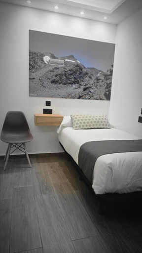 Bedroom 2, El refugio, Granada