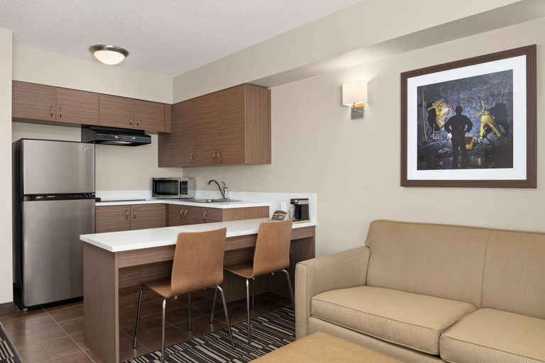 Bedroom 3, Microtel Inn & Suites by Wyndham Kirkland Lake, Timiskaming