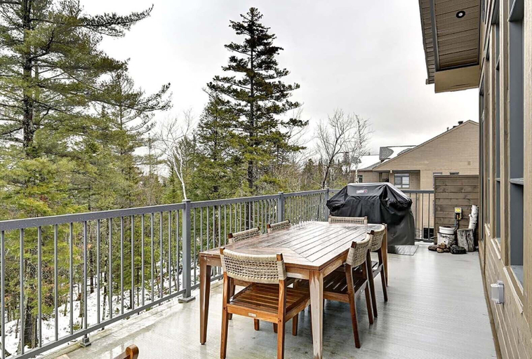 Others 2, 203 Verbier Building 2, Les Laurentides