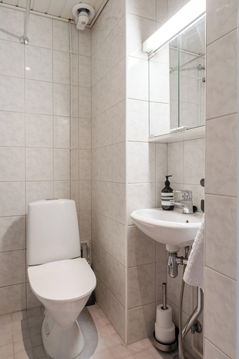 Bathroom 4, Lovely 1Br Apt. in Calm Neighbourhood, Pirkanmaa