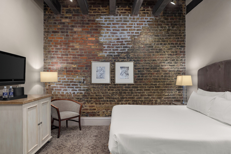 Bedroom 4, Dauphine Orleans Hotel, Orleans