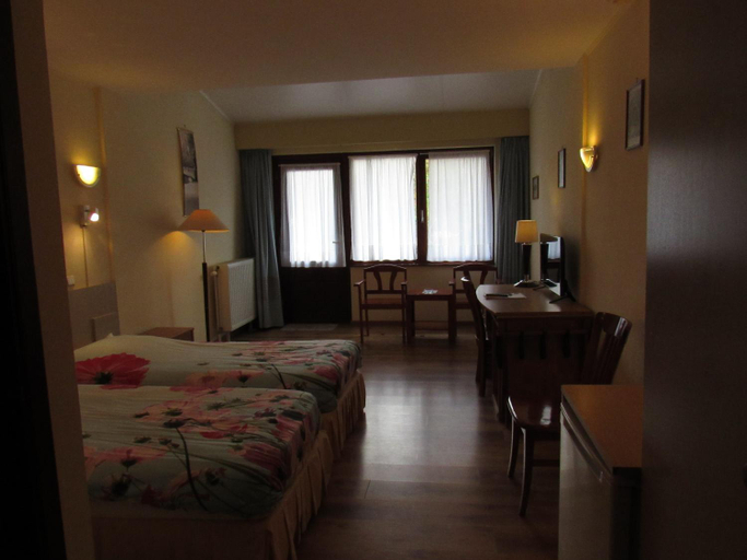 Bedroom, Hotel De Watermolen, Limburg