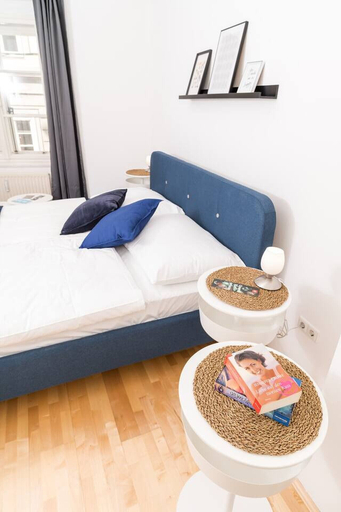 Bedroom 4, Zum Grazer Uhrturm, Graz