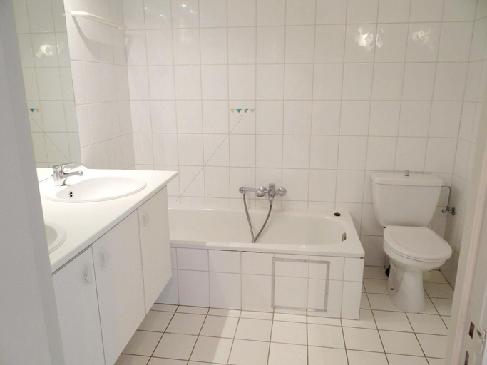 Bathroom 4, Nieuwpoort Beach Escape, West-Vlaanderen