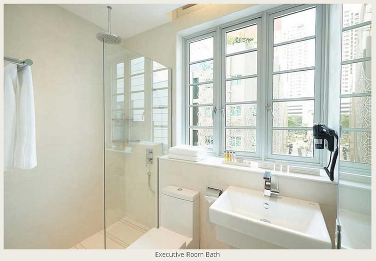 Bathroom 5, Hotel Bencoolen @ Hong Kong Street, Singapore
