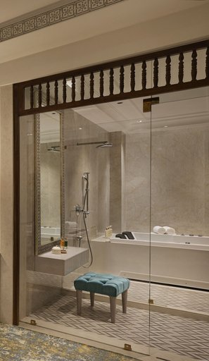 Bathroom 5, Anantara Jewel Bagh Jaipur, Jaipur